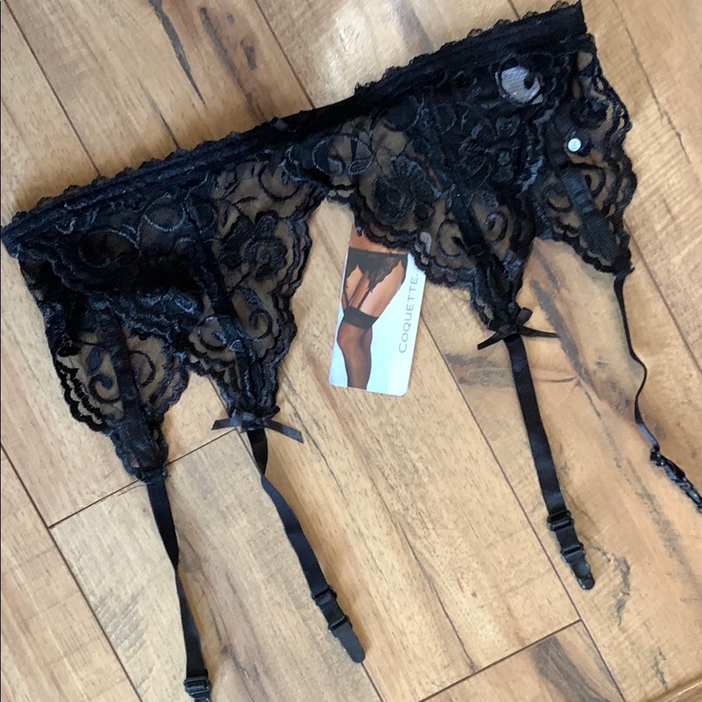 Black Lace Garter Belt